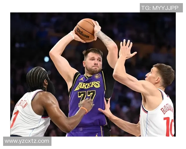 东契奇狂砍73分刷新现役最高分独行侠成功终结太阳11连胜纪录